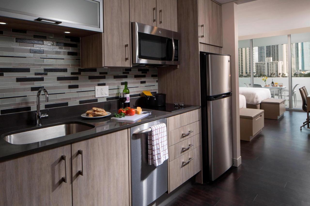 Residence Inn Miami Sunny Isles Beach Extérieur photo