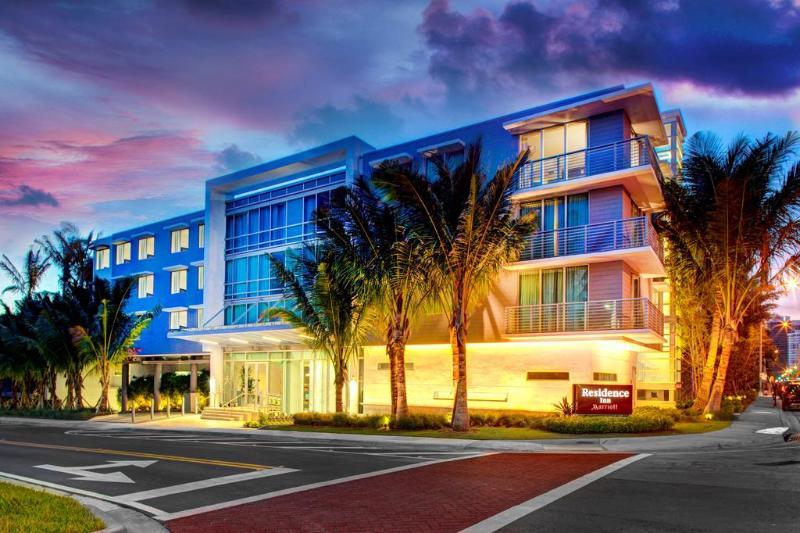 Residence Inn Miami Sunny Isles Beach Extérieur photo