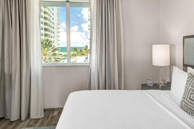 Residence Inn Miami Sunny Isles Beach Miami Beach Extérieur photo