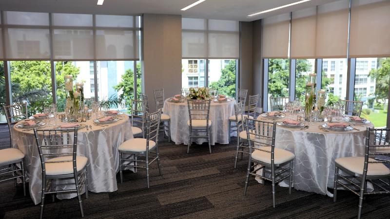 Residence Inn Miami Sunny Isles Beach Extérieur photo