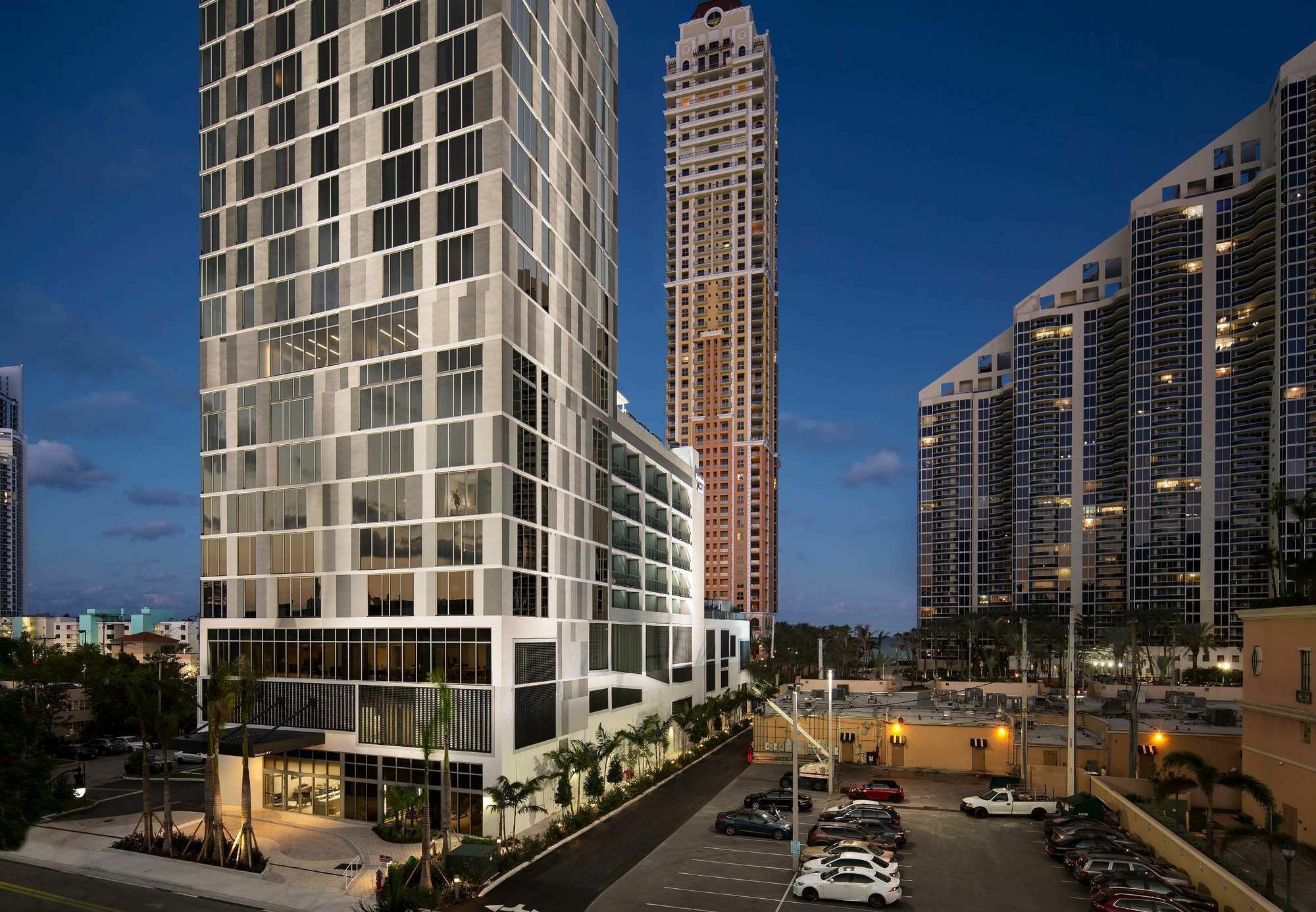 Residence Inn Miami Sunny Isles Beach Extérieur photo